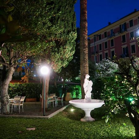 Hotel Le Palme Varazze Exterior foto