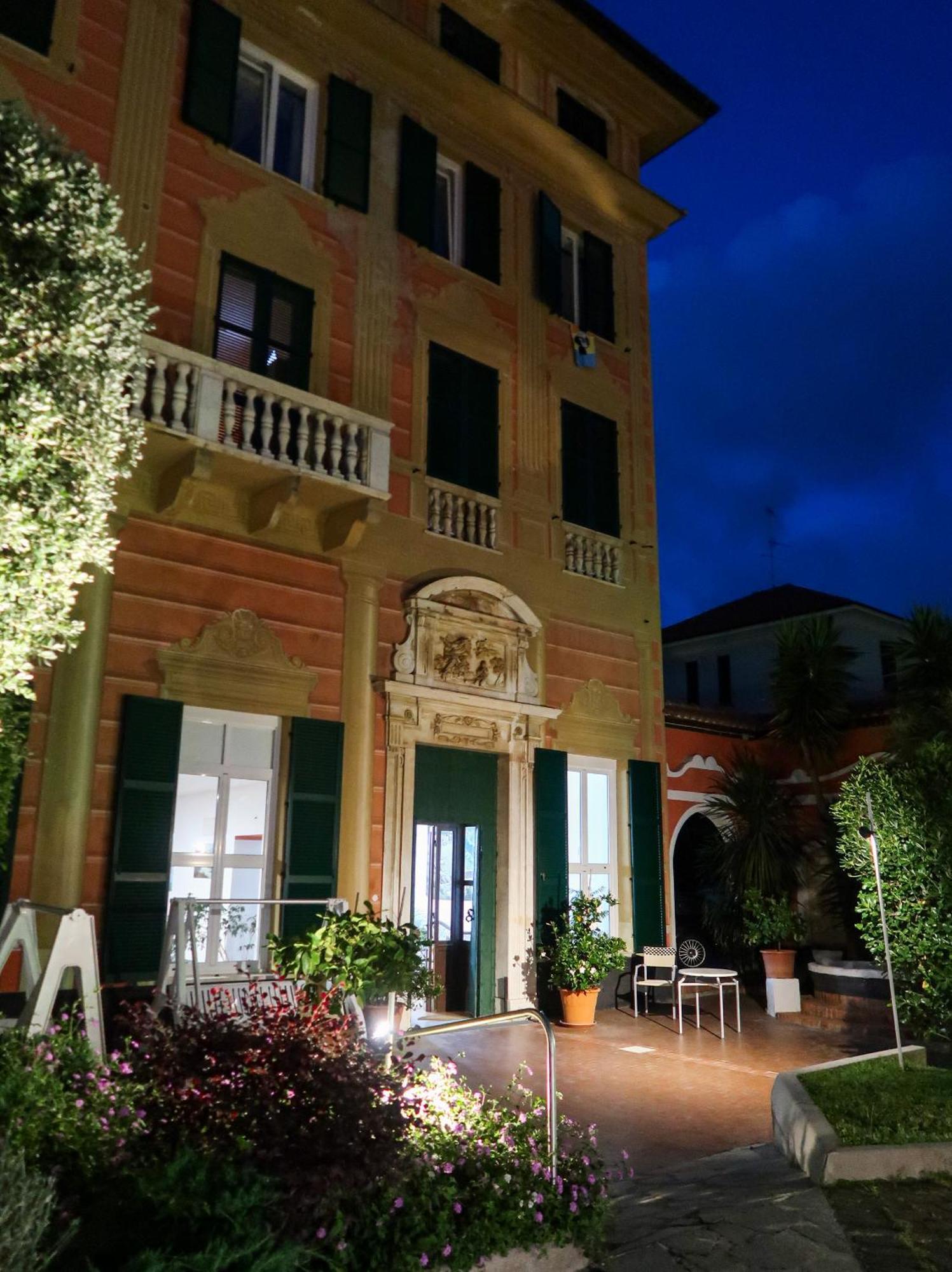Hotel Le Palme Varazze Exterior foto